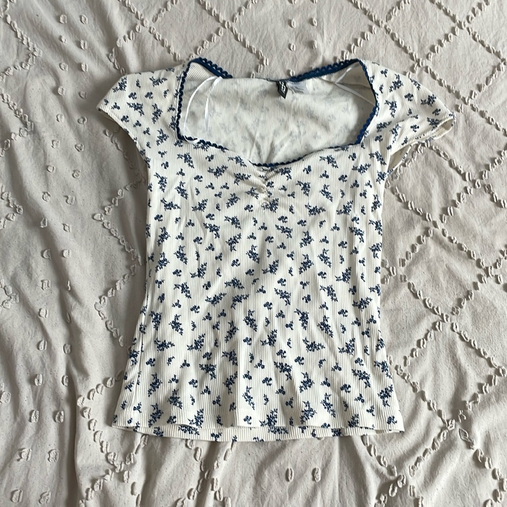 HM women’s floral top